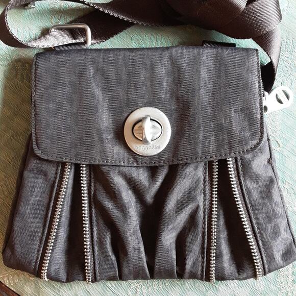 Baggallini NEW Tokyo Mini Brown Leopard Print Zipper Chrome Turn-Lock Crossbody - Picture 9 of 12